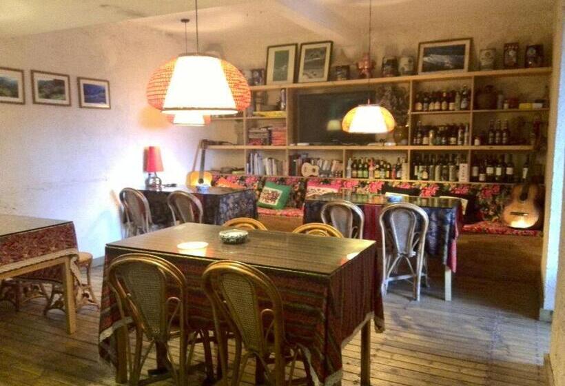 膳宿费 Flowers Residence