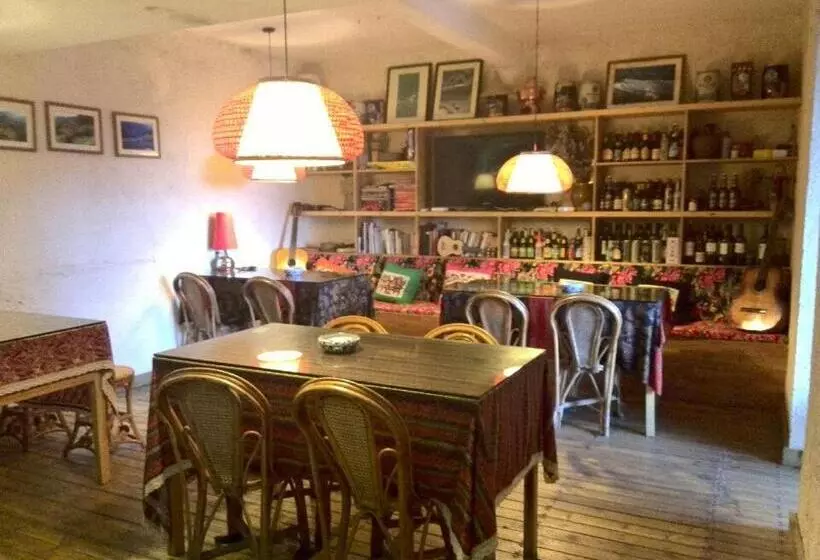 Majatalo Flowers Residence