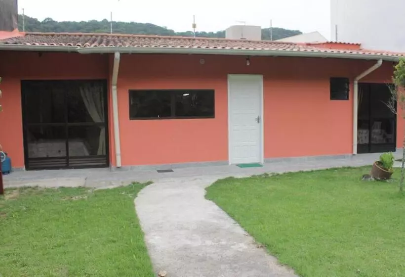 ペンション Pousada Porto Paraiso, O Seu Paraiso Escondido No Guaruja