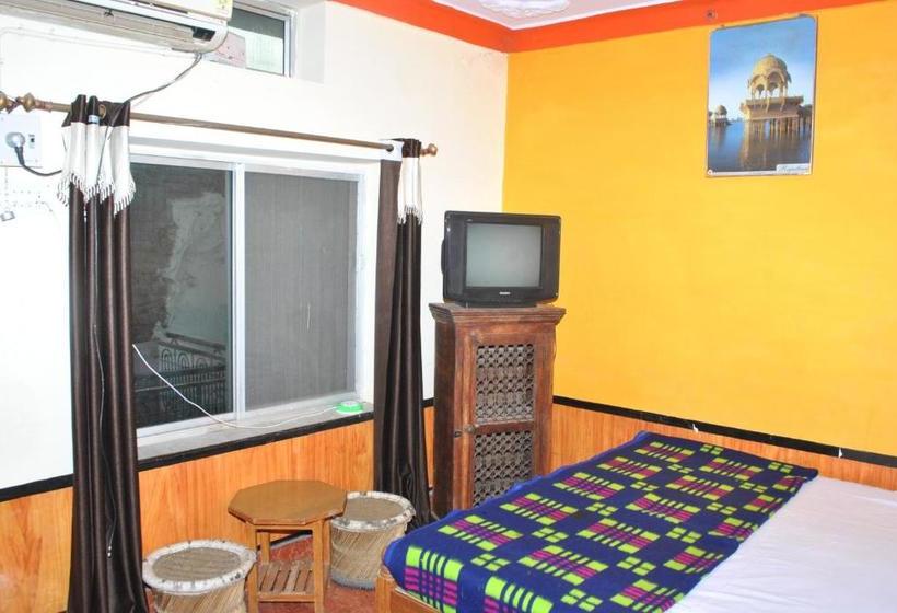 Pensjonat Priya Guest House