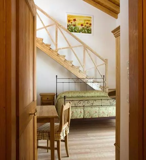 ホテル Agriturismo Althea