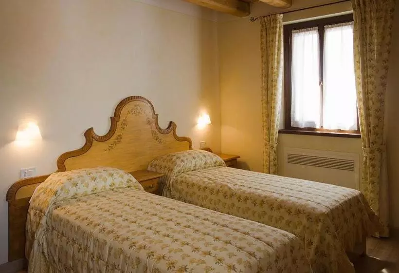 ホテル Agriturismo Althea