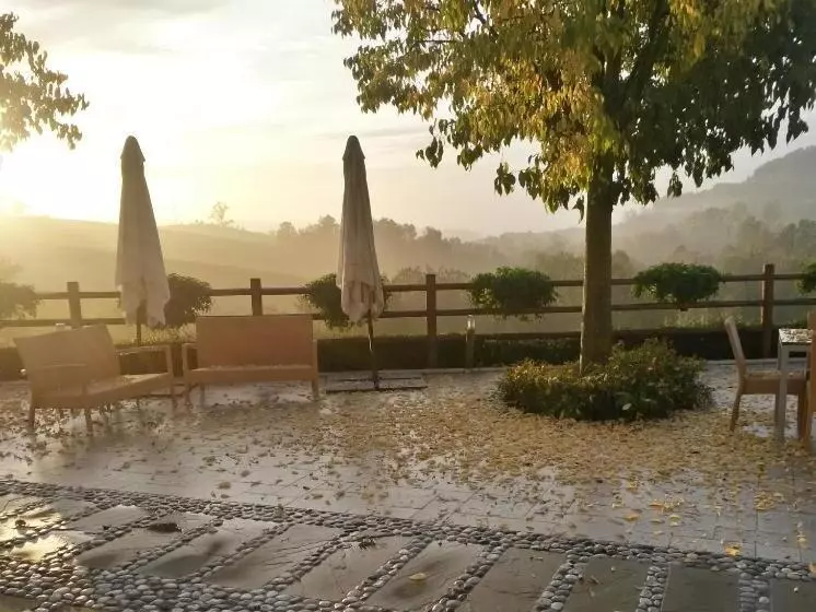 ホテル Agriturismo Althea