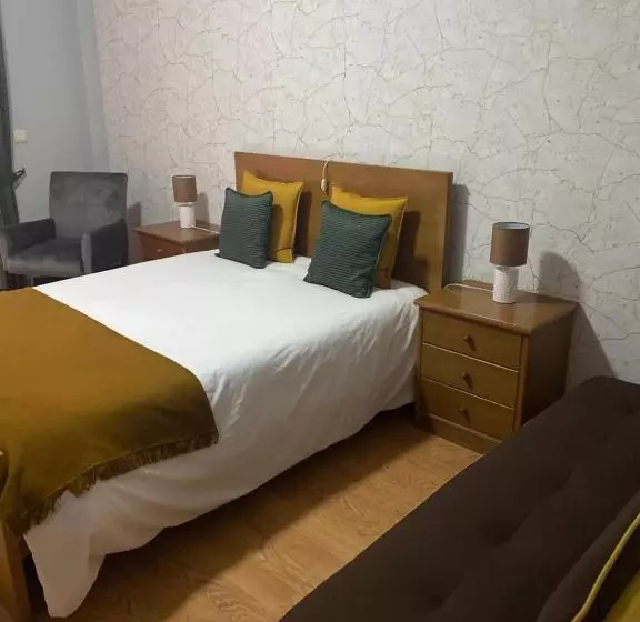 ペンション Alojamento Das Caldas