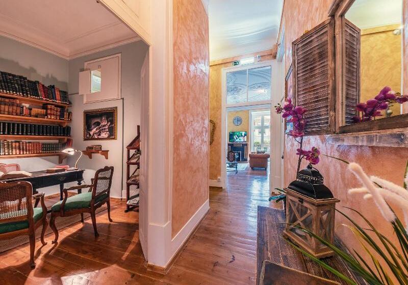 Pension Casinha Das Flores