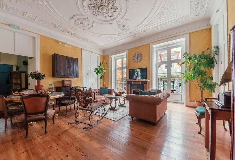 Pensão Casinha Das Flores