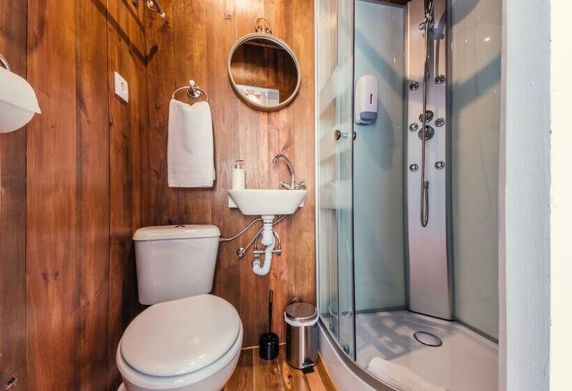 Pension Casinha Das Flores