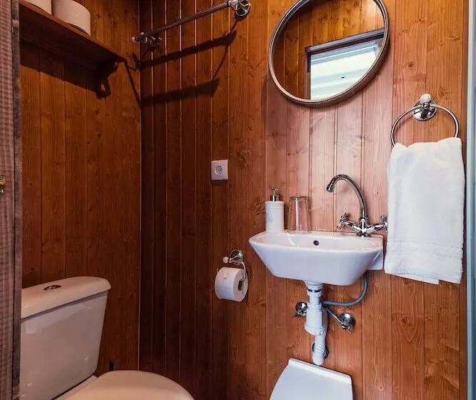 Pensão Casinha Das Flores