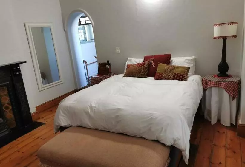 پانسیون Green Gables Guest House Strand