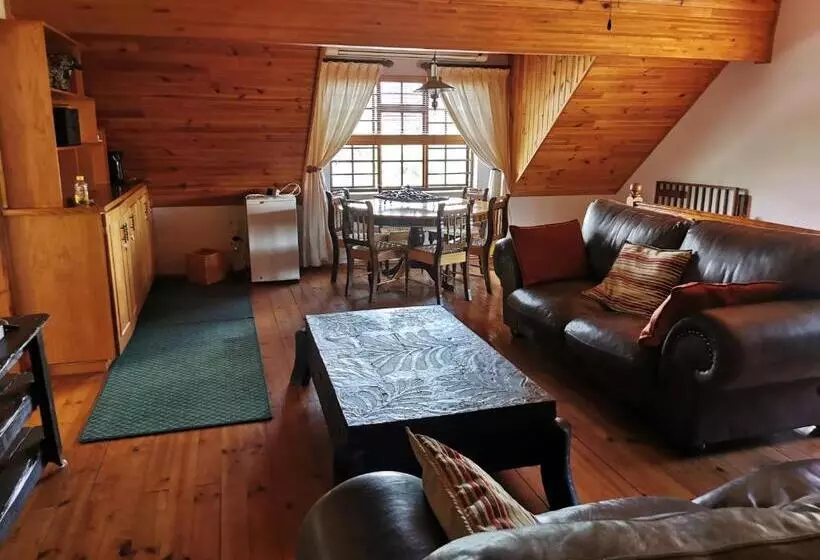 پانسیون Green Gables Guest House Strand