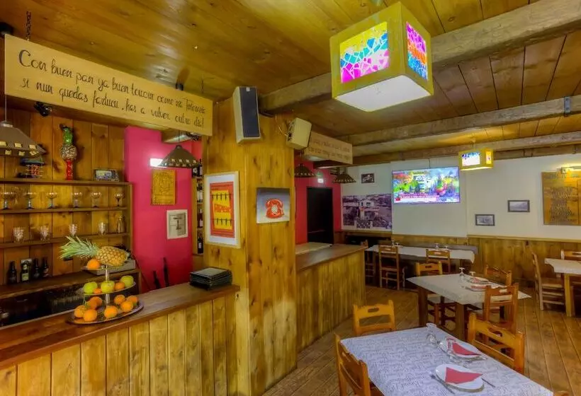 ペンション Hostal Rural La Tintoreria