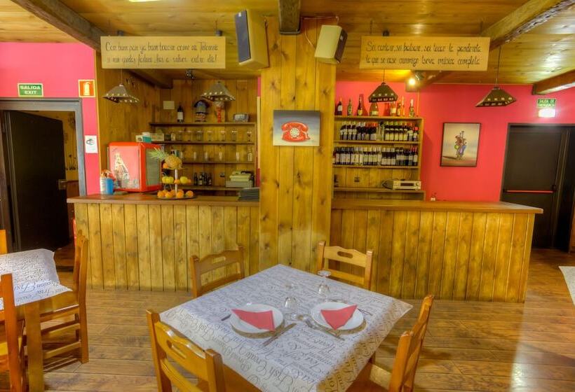 פנסיון Hostal Rural La Tintoreria