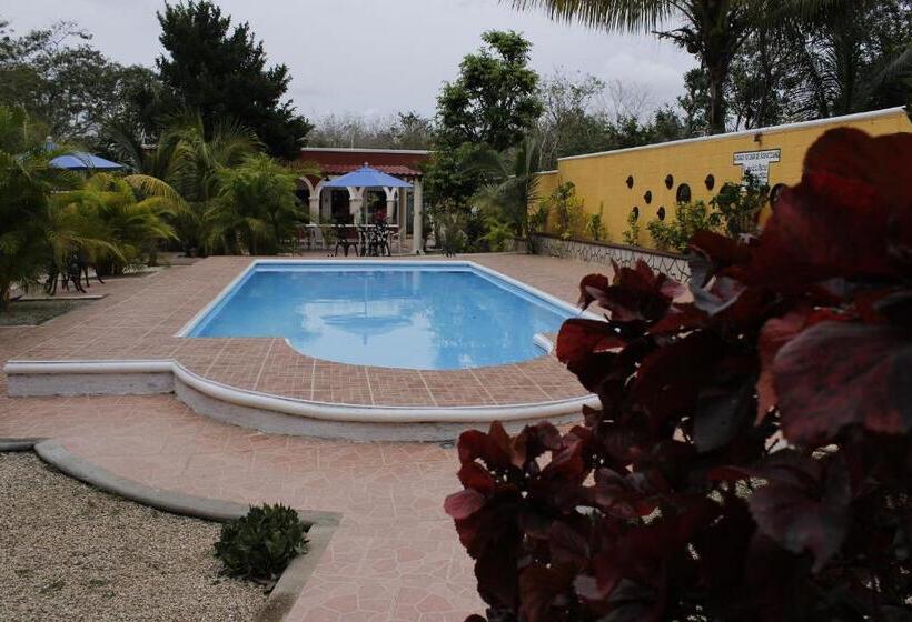 Hostel Posada Ya´ax Ich