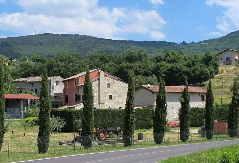 Hotelli Agriturismo Val