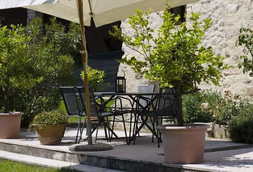 Hotelli Agriturismo Val