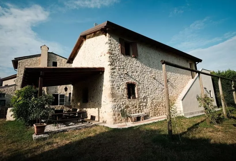 Hotelli Agriturismo Val