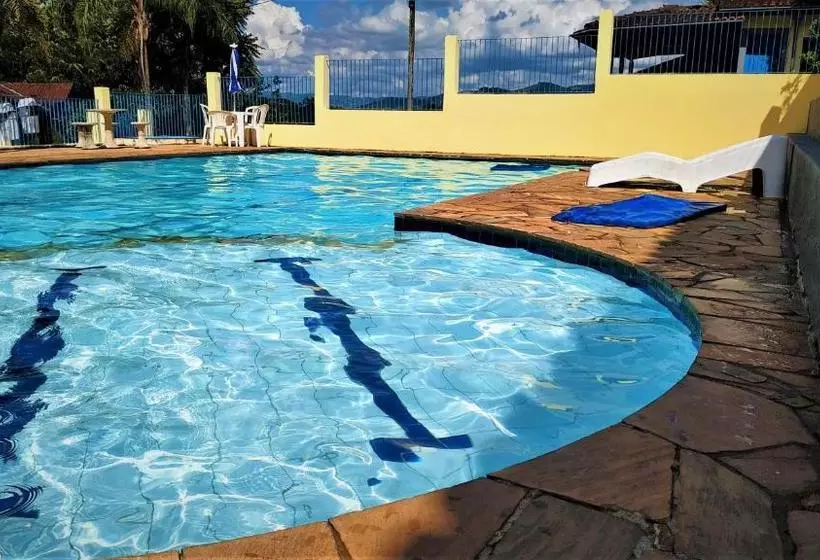 Hotelli Pousada Campestre Estância São Domingos