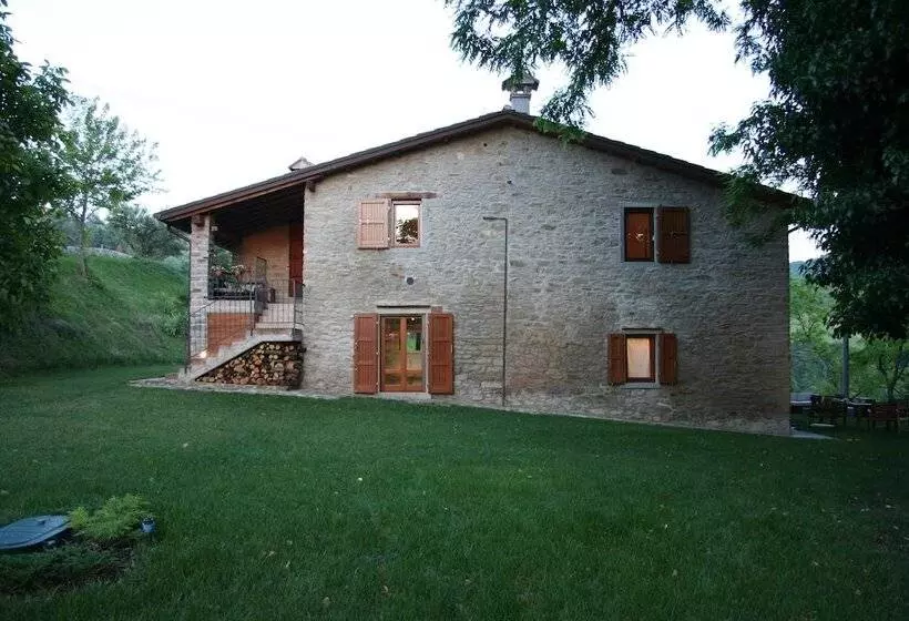 Hotelli Villa Podere Quartarola