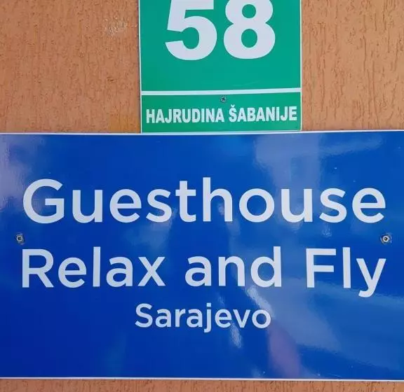 ペンション Guesthouse Relax And Fly Sarajevo