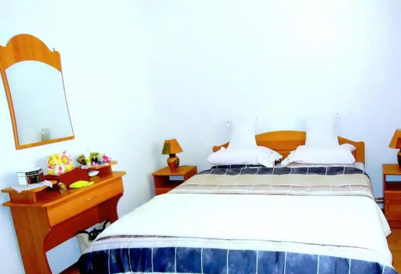 ペンション Guesthouse Relax And Fly Sarajevo