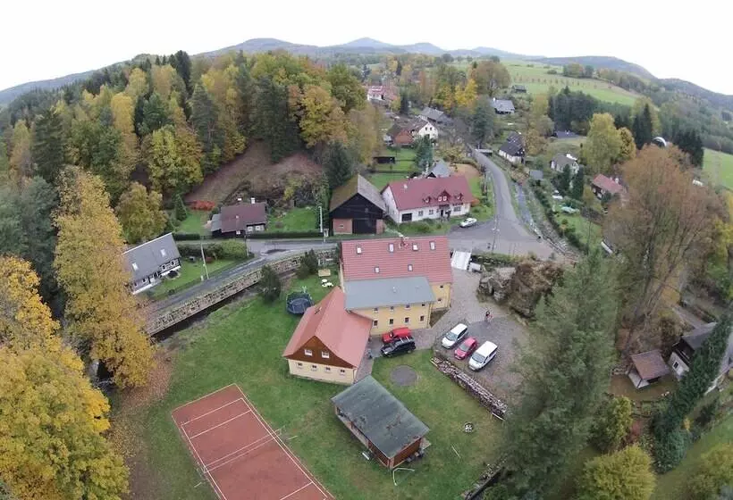 Majatalo Penzion U Vyhlídky