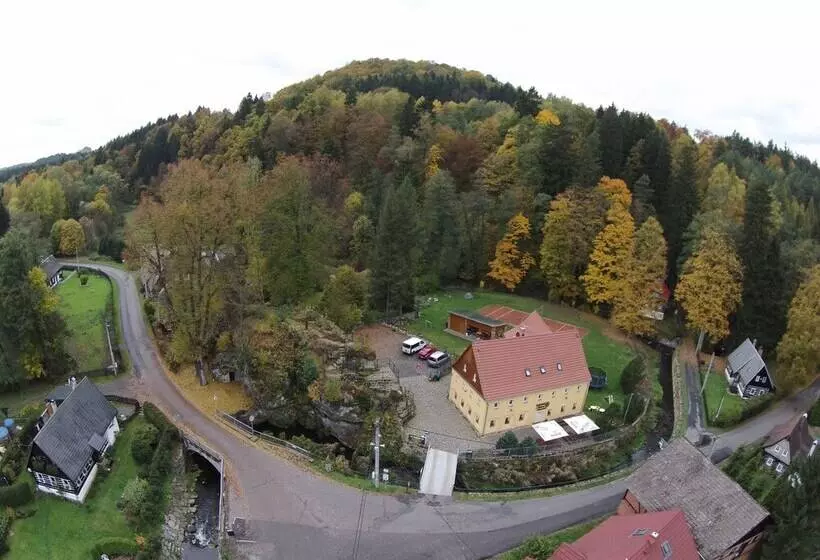 Majatalo Penzion U Vyhlídky