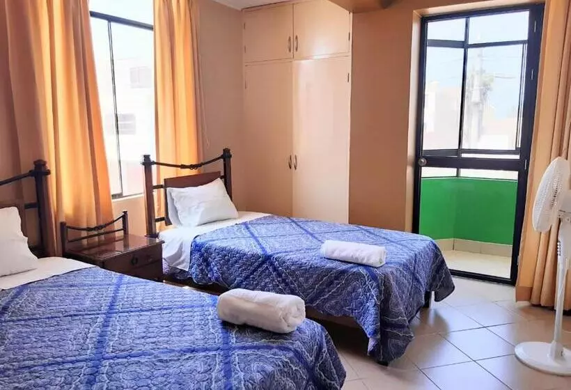 Sol De Paracas Apart