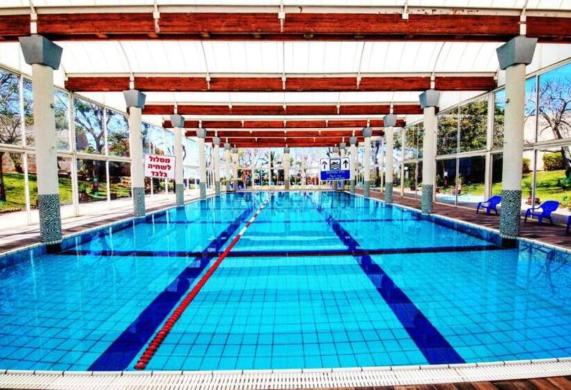 Caesarea Vacation Rooms