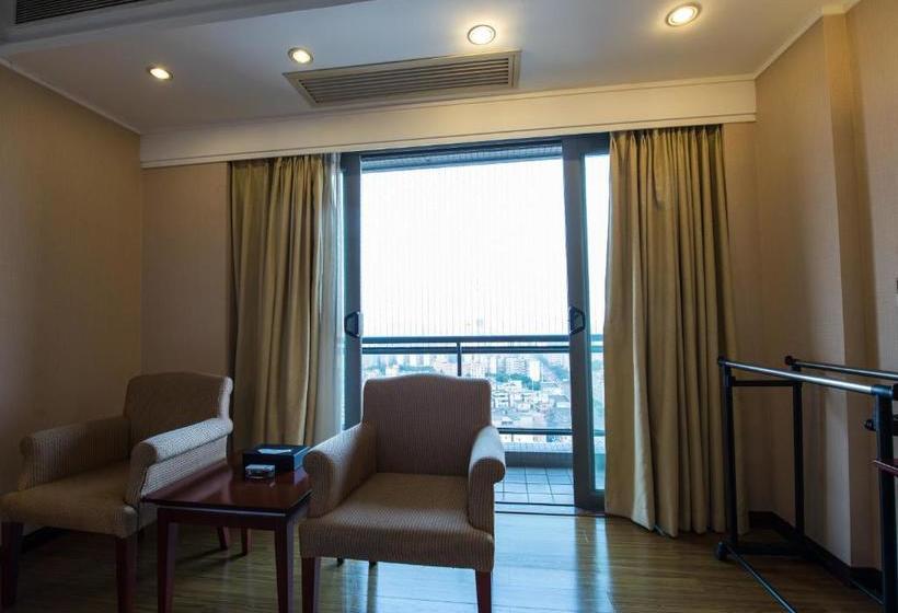 悦丰酒店广州银丰国际公寓北站店