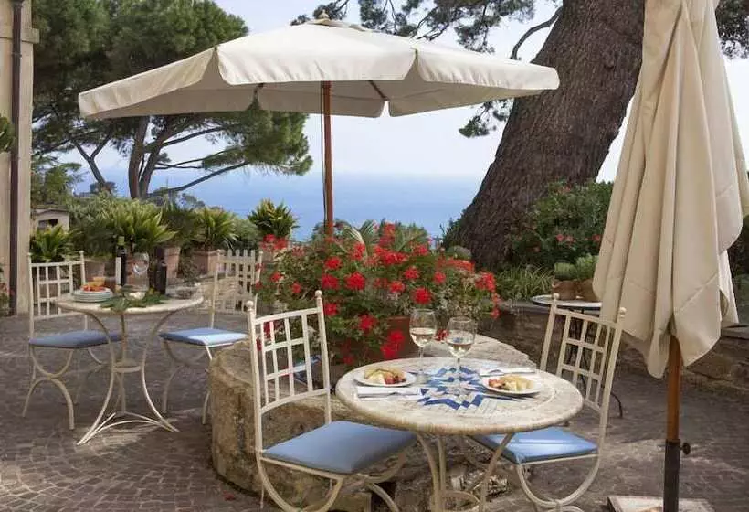 هتل Agriturismo Uliveto Saglietto
