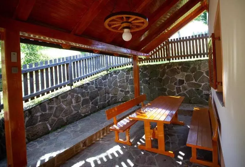 هتل Farmstay&glamping Visočnik