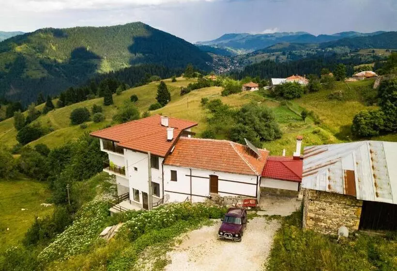 Majatalo Guest House Panorama