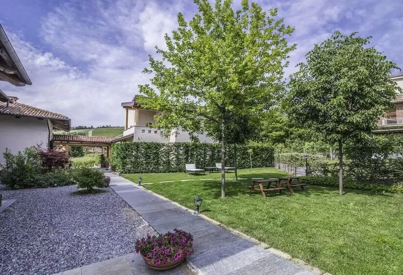 ペンション La Rosa Gialla Bio Apartments & Rooms