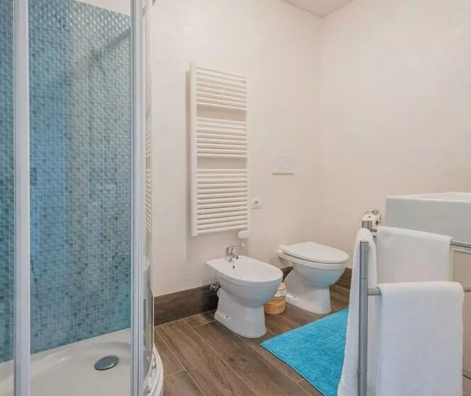 ペンション La Rosa Gialla Bio Apartments & Rooms