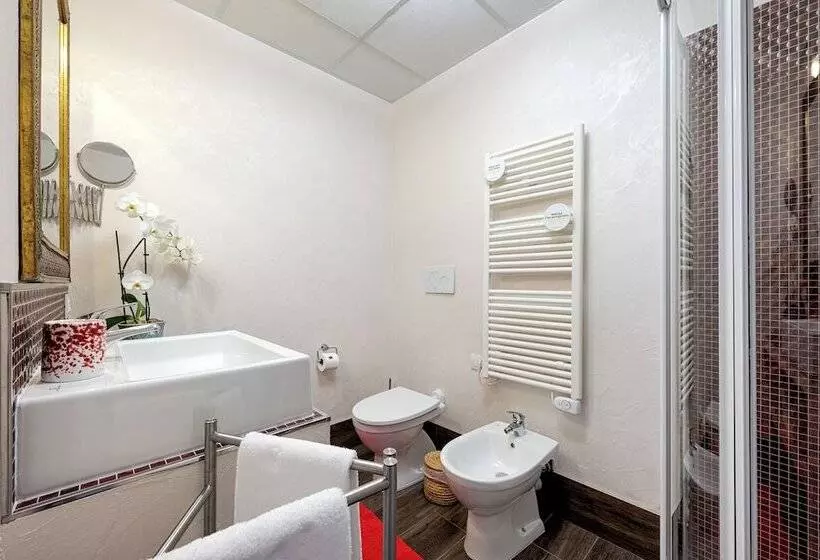 ペンション La Rosa Gialla Bio Apartments & Rooms
