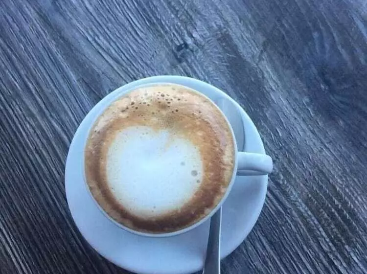 Retkeilymaja Villa Bianca B&b