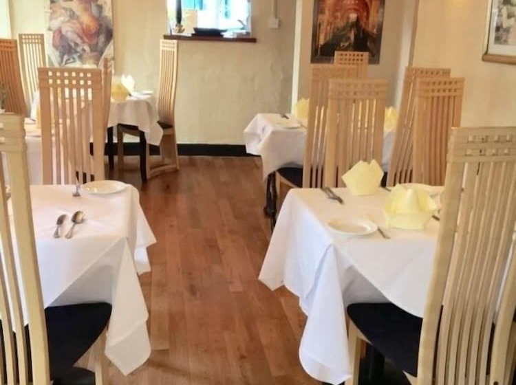 ユースホステル Villa Bianca B&b