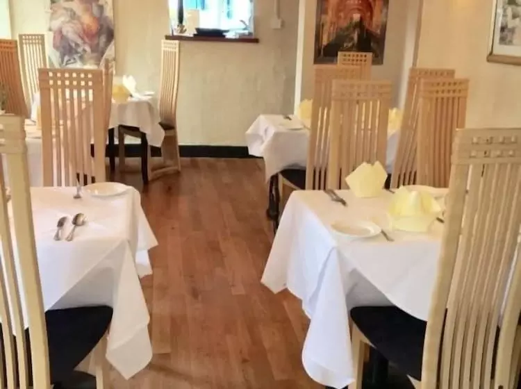 Retkeilymaja Villa Bianca B&b