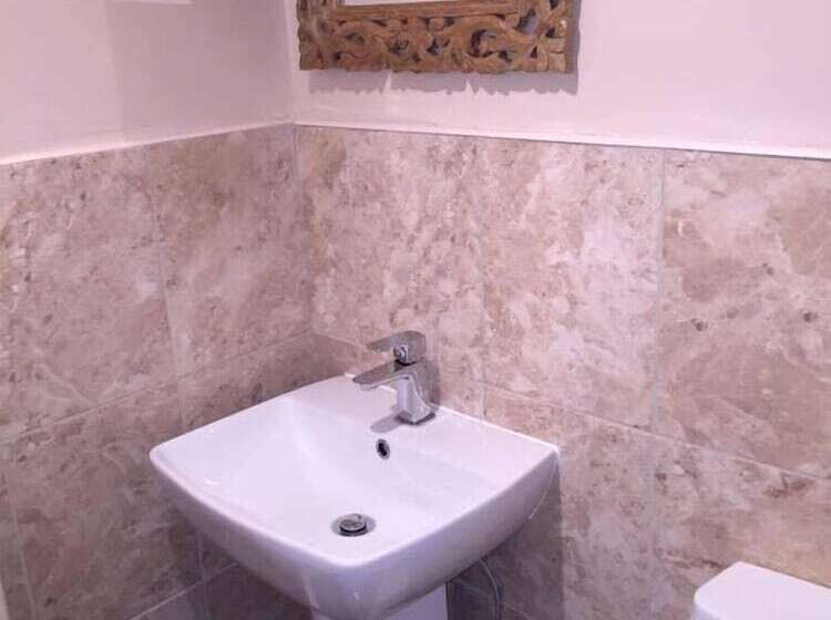 ユースホステル Villa Bianca B&b