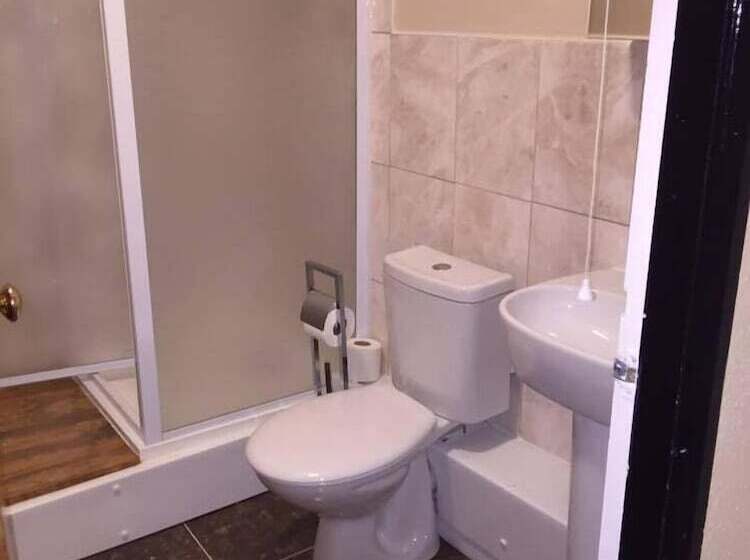 ユースホステル Villa Bianca B&b