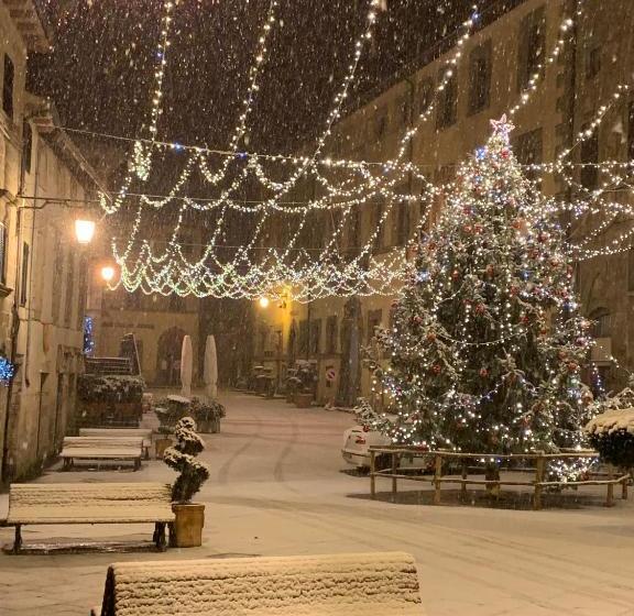 ホテル Agriturismo La Leggenda