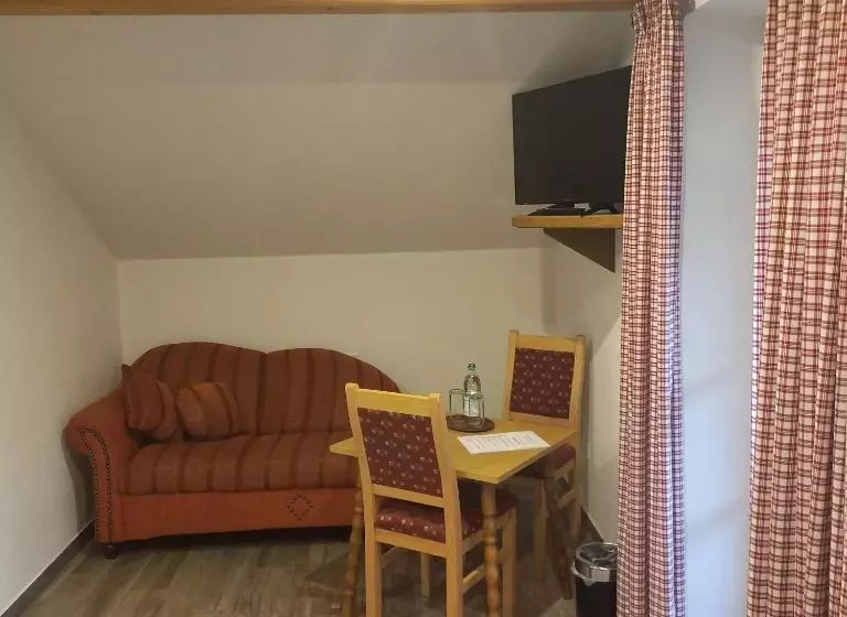 Majatalo Berggasthof Pechhäusl