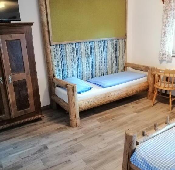 펜션 Berggasthof Pechhäusl