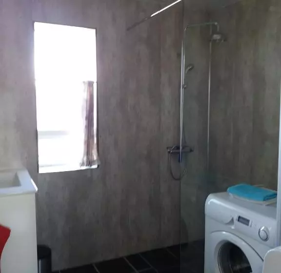 پانسیون Guest House Hammersminni