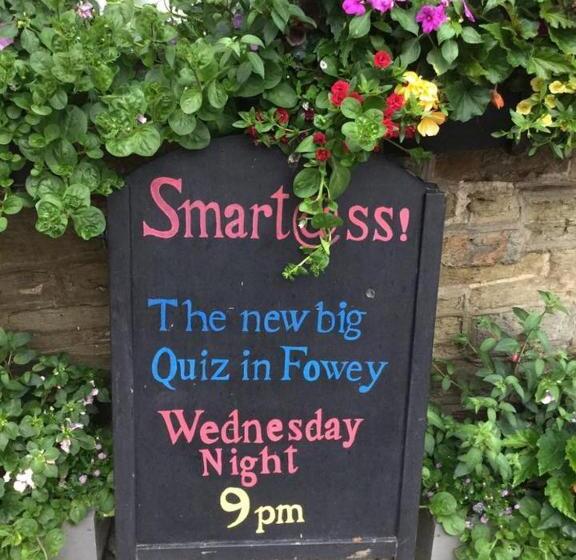 Общежитие The Ship Inn Fowey