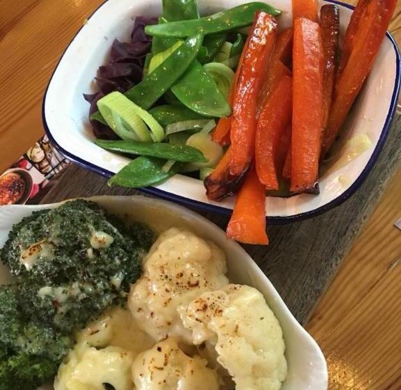 Общежитие The Ship Inn Fowey