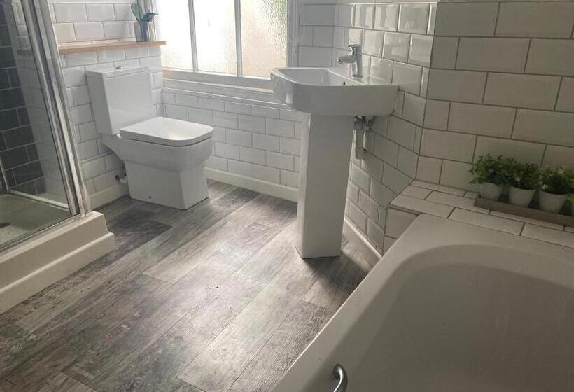 Общежитие The Ship Inn Fowey