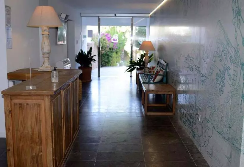 Apartaments B Llobet Sun & Confort