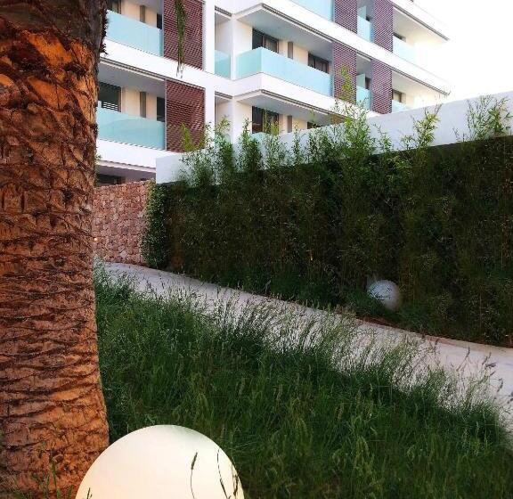 Apartaments B Llobet Sun & Confort