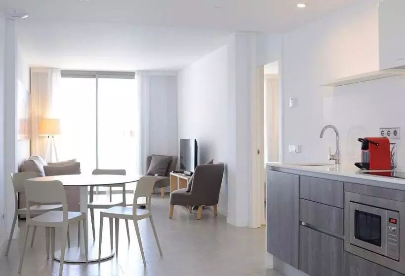 Apartaments B Llobet Sun & Confort